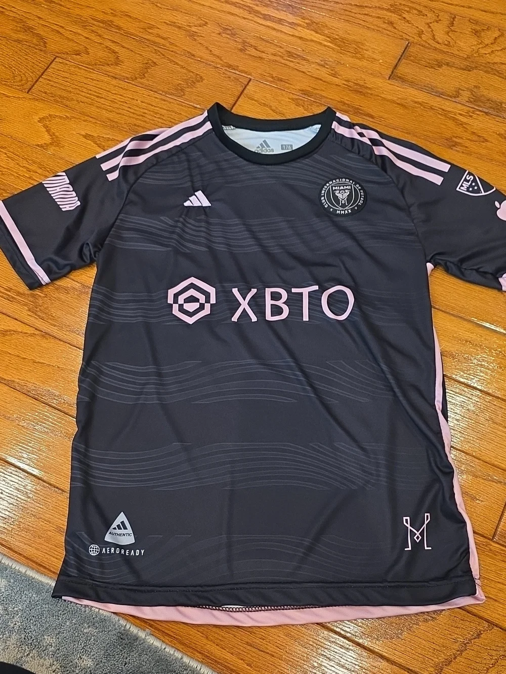 Messi Soccer Jerseys- Various Boys Sizes